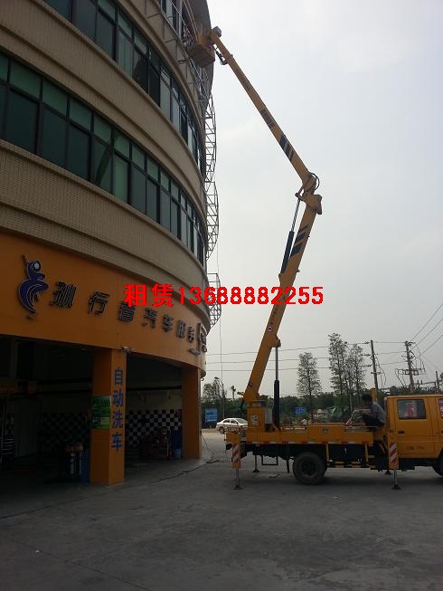 18米高空車(chē)出租案例